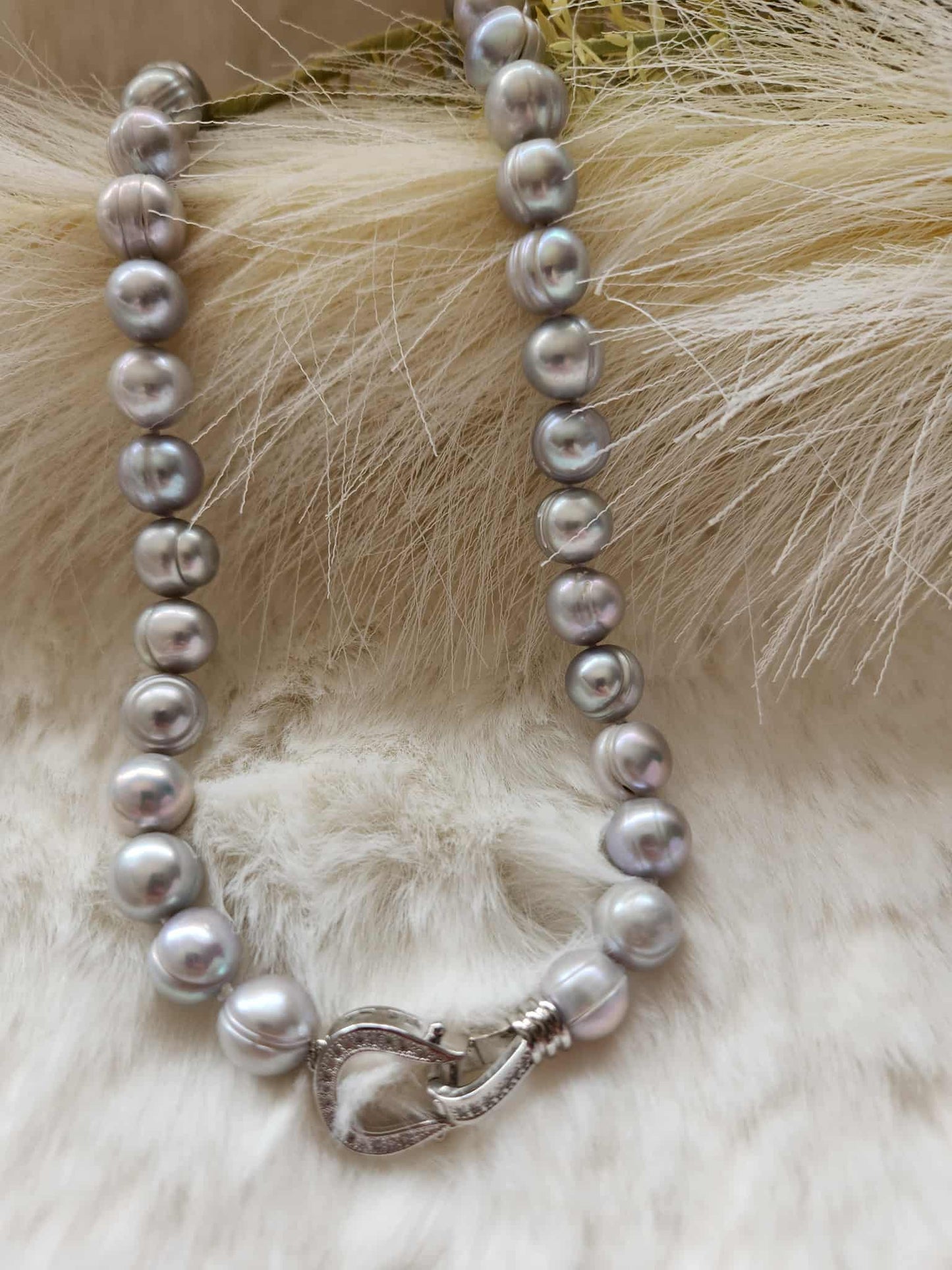 Iris Grey Freshwater |Pearl Necklace