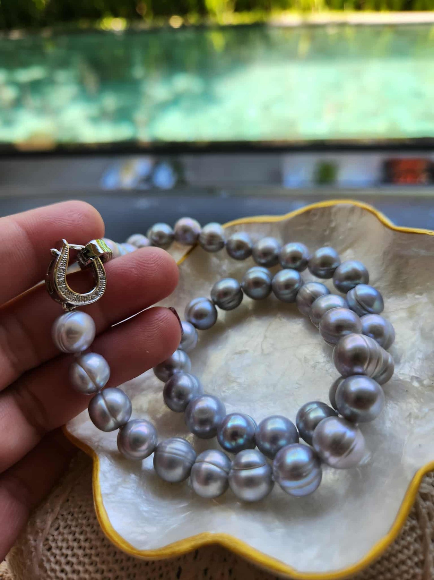 Iris Grey Freshwater |Pearl Necklace