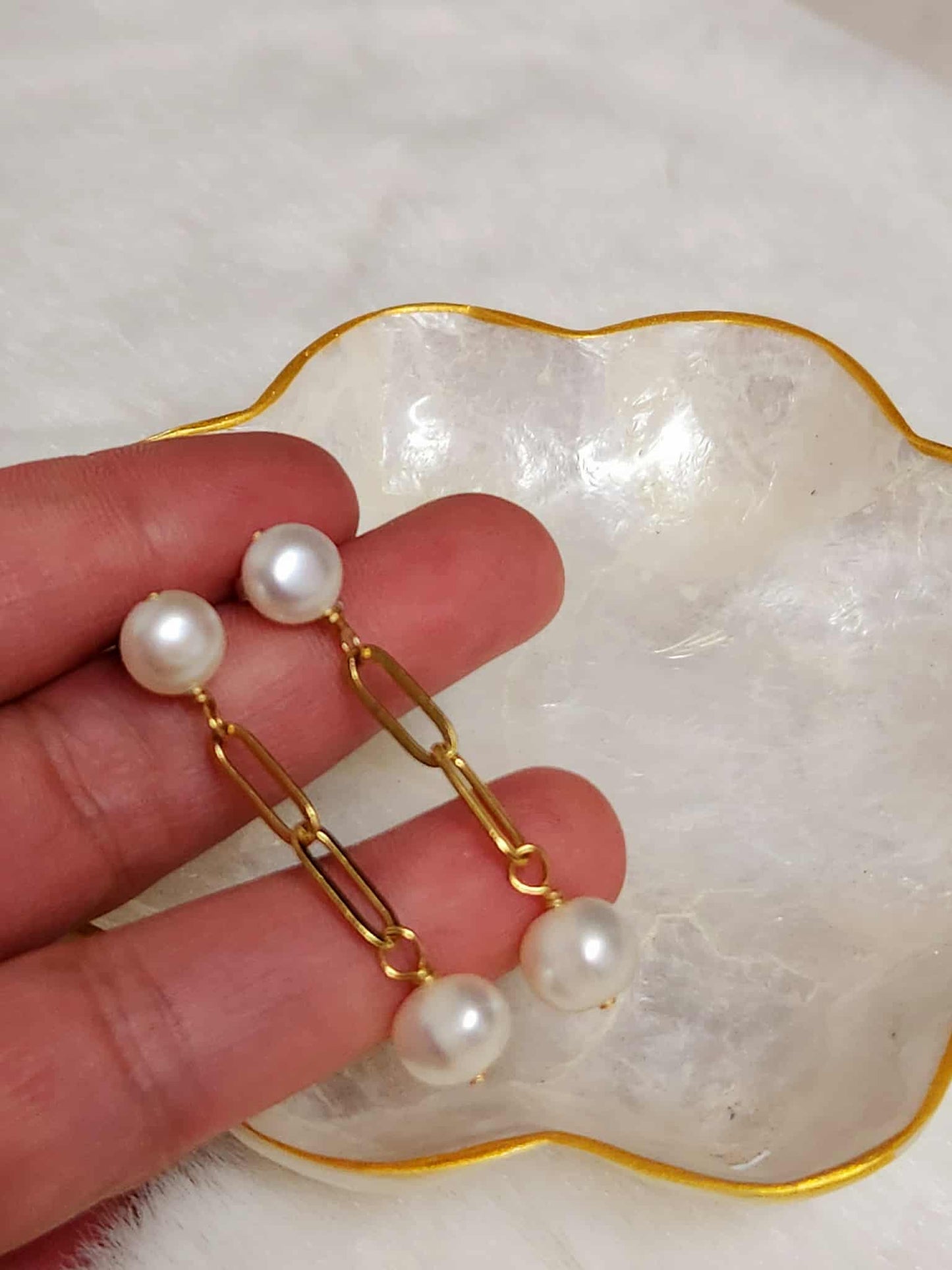 Lily Freshwater Pearl | Drop Earrings