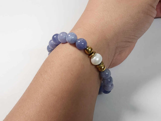 Serene Sky-Blue Jade and Pearl Bracelet