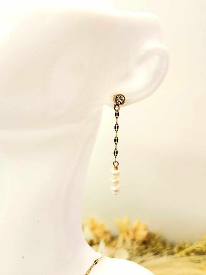 Lily Leek Drops Chain Earrings