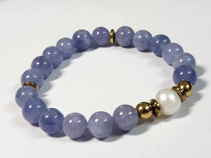 Serene Sky-Blue Jade and Pearl Bracelet