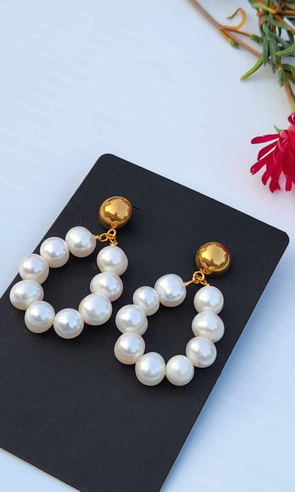 Daisy Delight Chain Pearl Earrings | Freshwater Pearl Studs