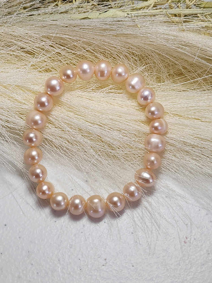 Elegant & Classic Freshwater Pearl Elastic Bracelet