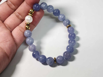 Serene Sky-Blue Jade and Pearl Bracelet