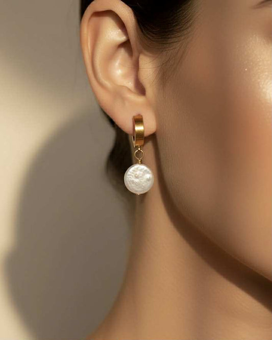 Luna Magnolia| Baroque Pearl Hoop Earrings