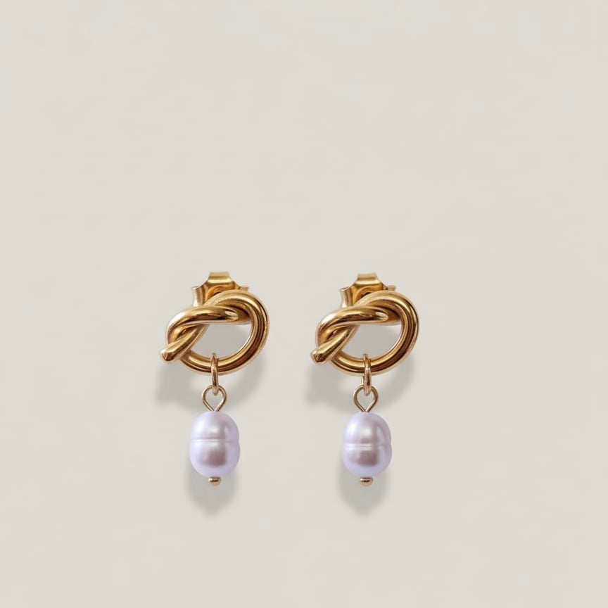 Luna Bloom | Golden Knot Pearl Earrings