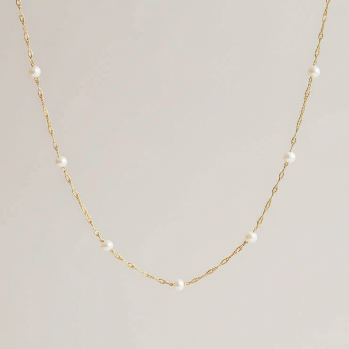 Pura | Dainty Pearl Necklace