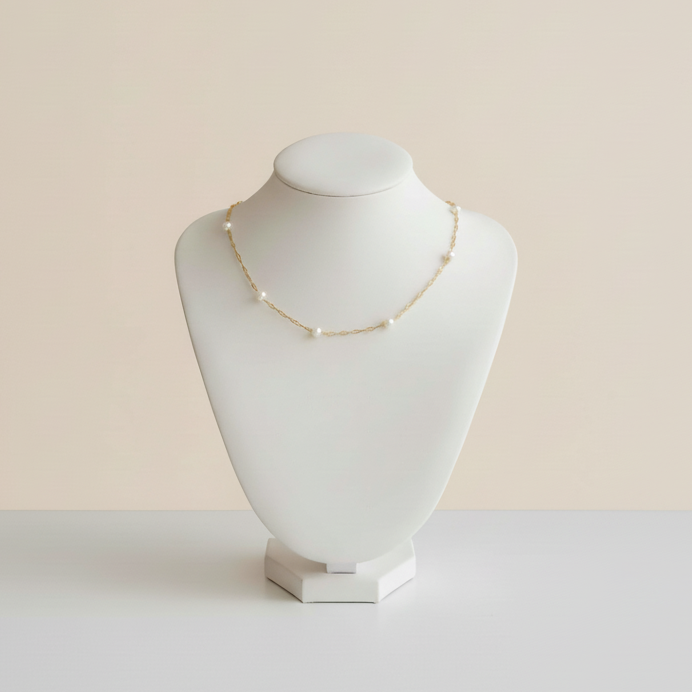 Pura | Dainty Pearl Necklace